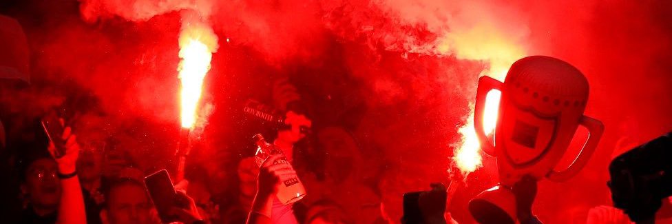kerrmaf's profile banner image