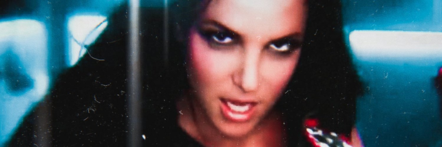 cassiowho's profile banner image
