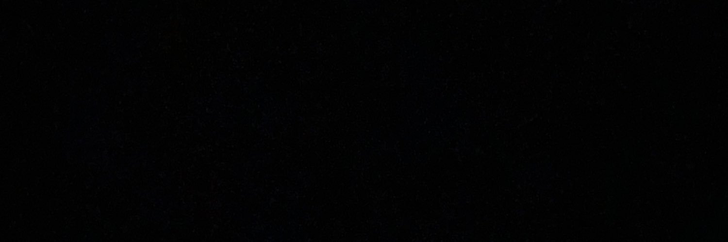 Isavi3ira's profile banner image