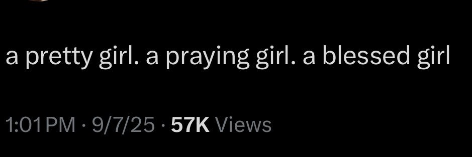 QueenLei_30's profile banner image