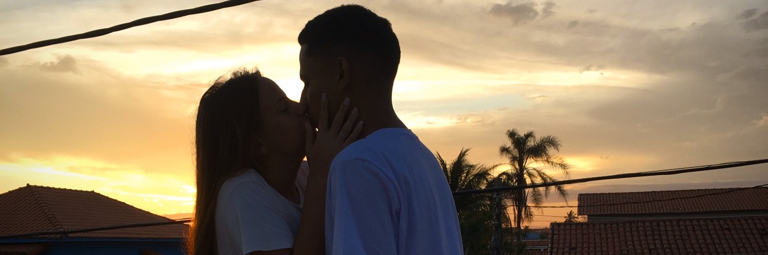 beazxzz's profile banner image