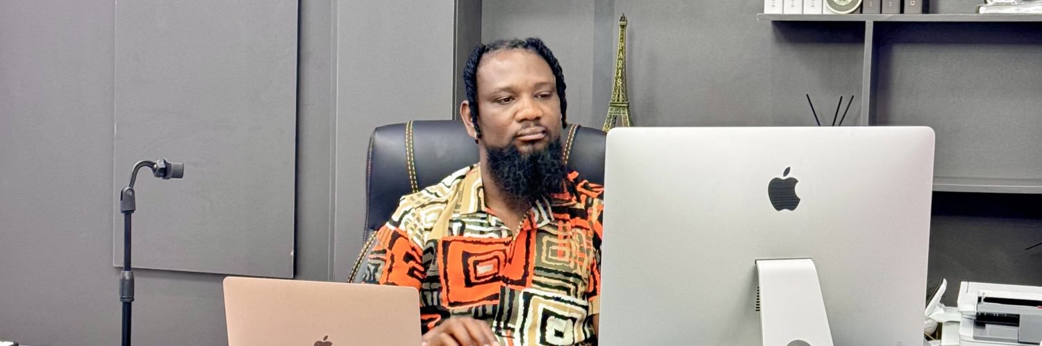 Ekoonpoint | Victor O. Anthony banner