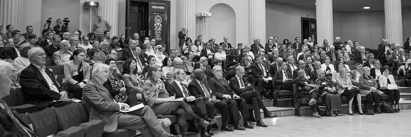 Historians without Borders banner