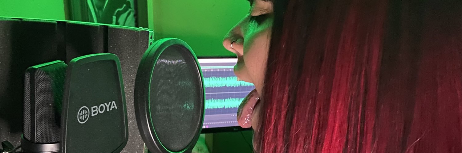 KarlyNicolle's profile banner image