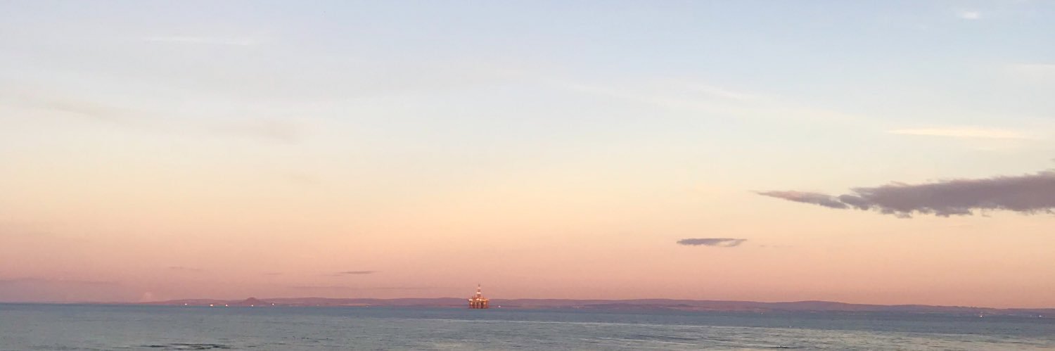 karolinadebniak's profile banner image