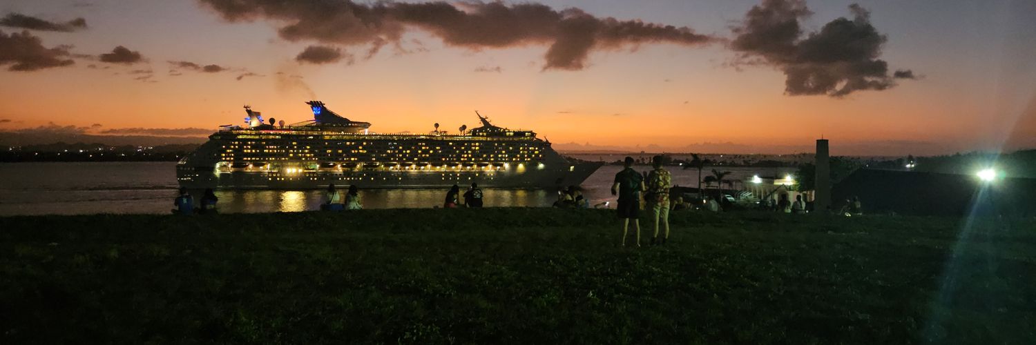 Luis Cuba🇵🇷🏝 banner