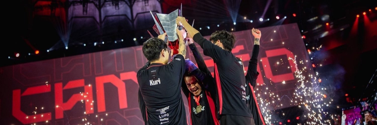 amanythings's profile banner image
