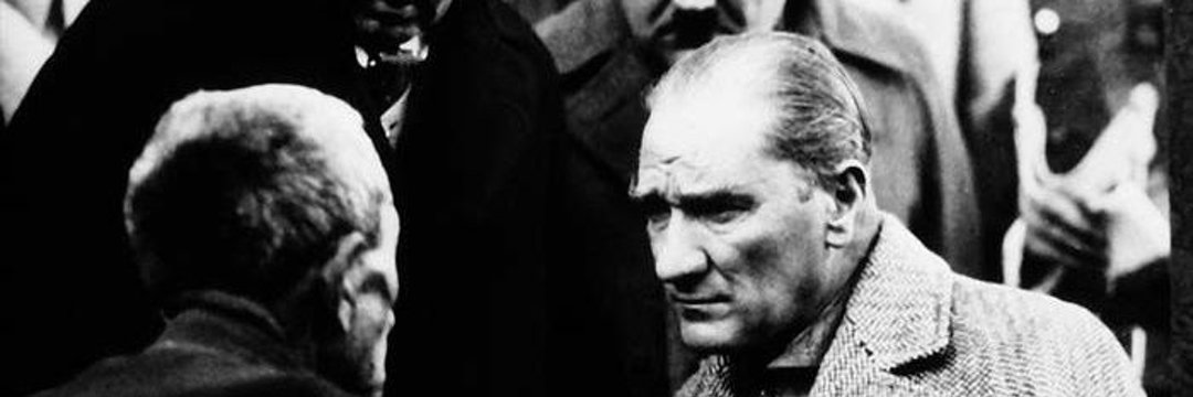 Sarı Lacivert banner