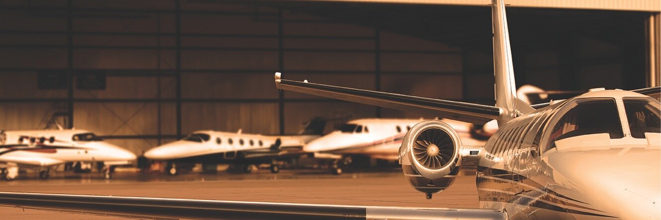 Elliott Aviation banner