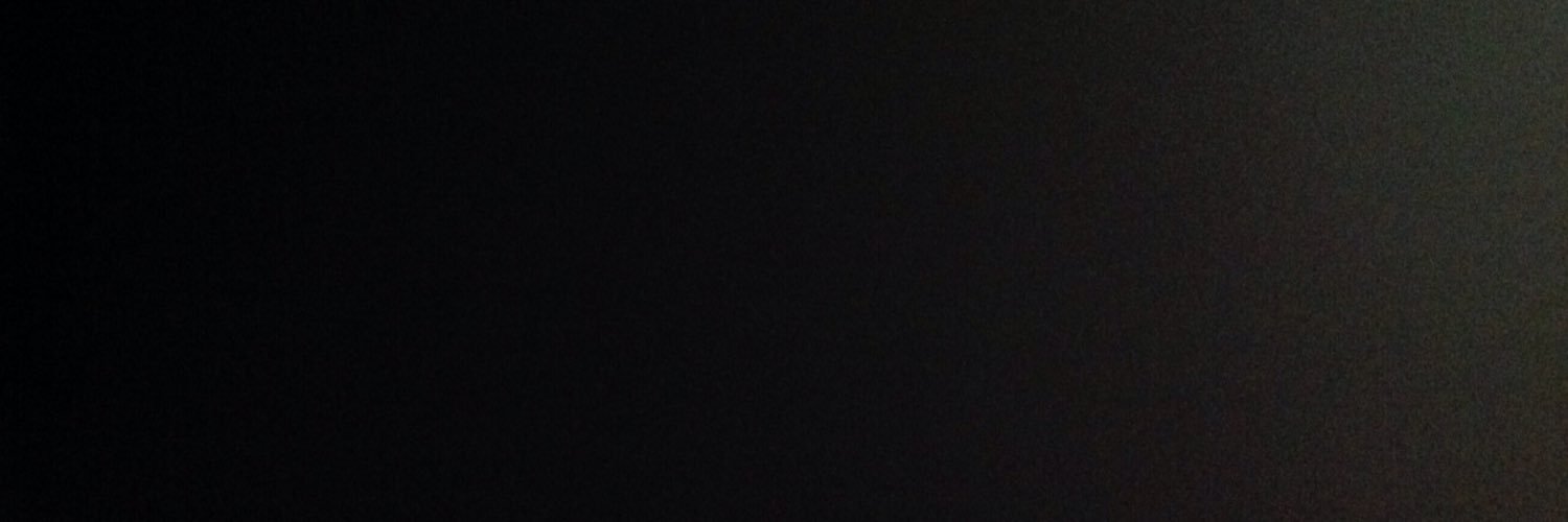 freshlillemor's profile banner image
