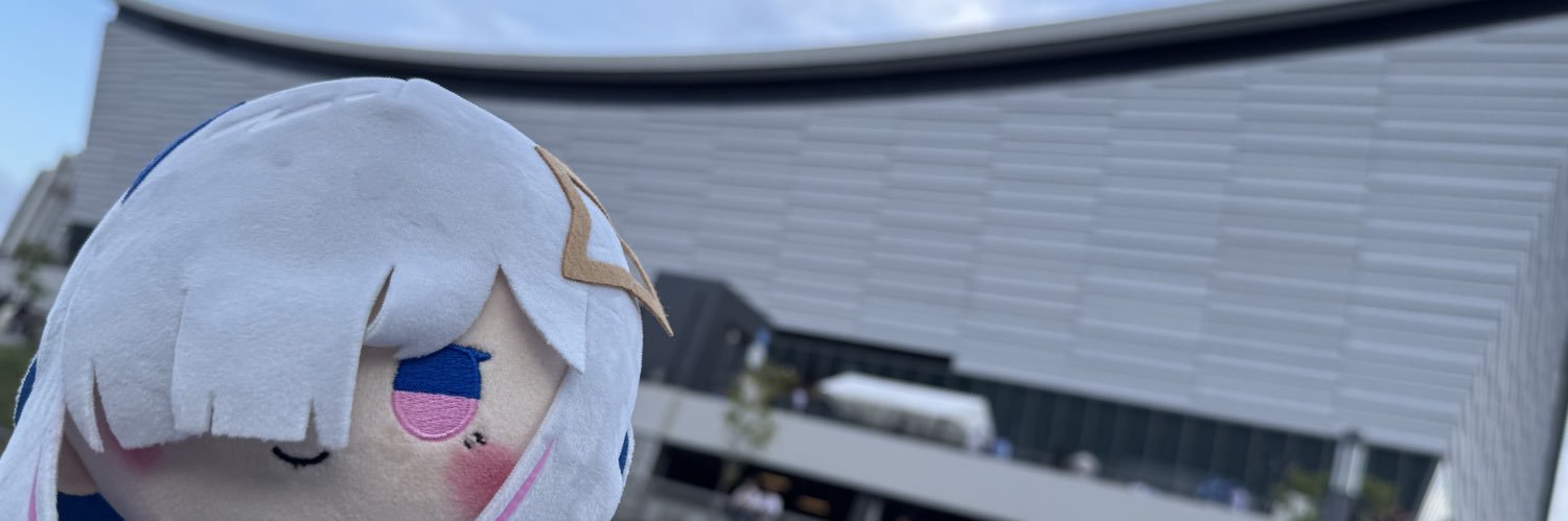 viooooooooo's profile banner image