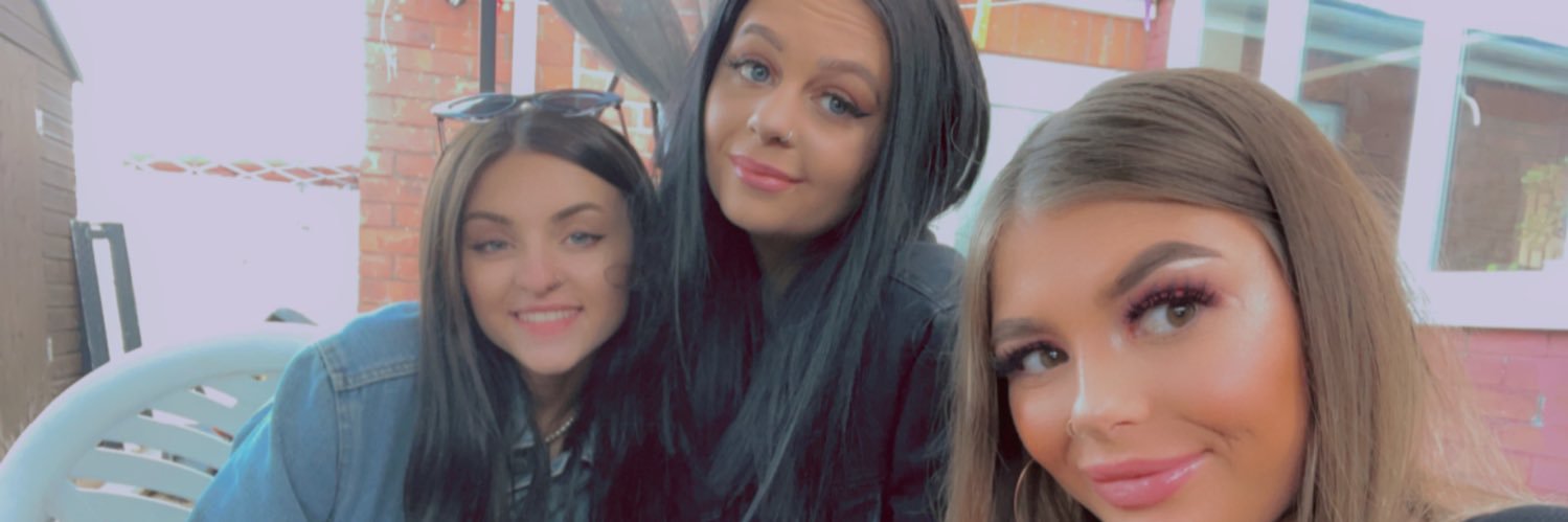 laurennhall_'s profile banner image