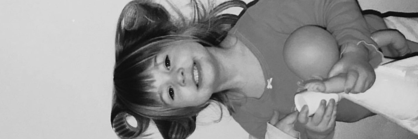 ashleypiche_'s profile banner image