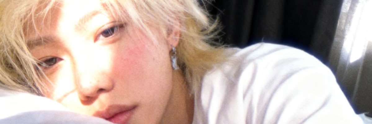 nosensetight's profile banner image