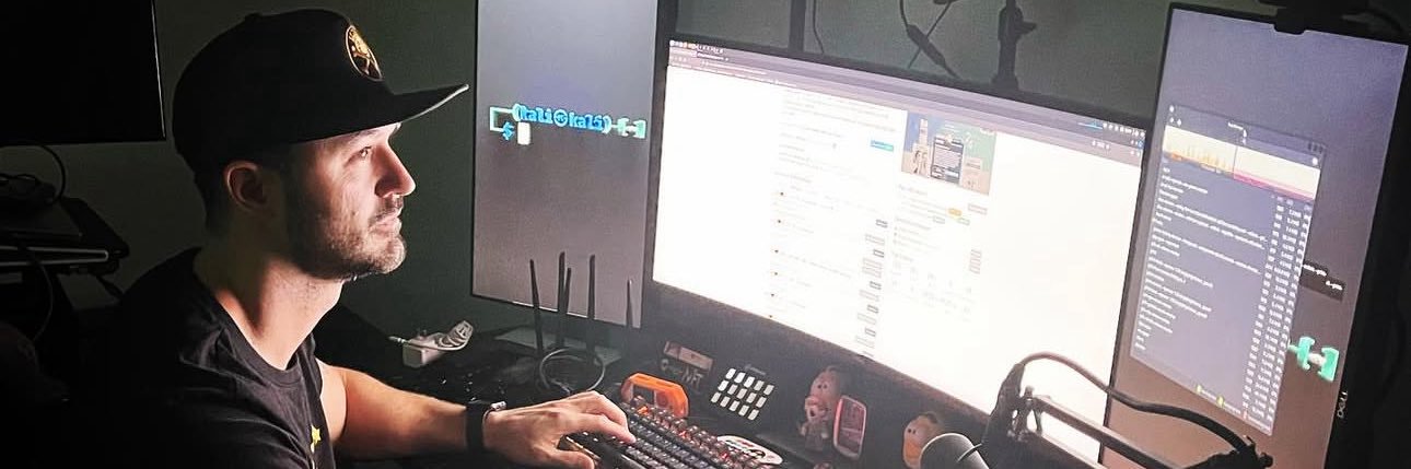 FixWithNicholas's profile banner image