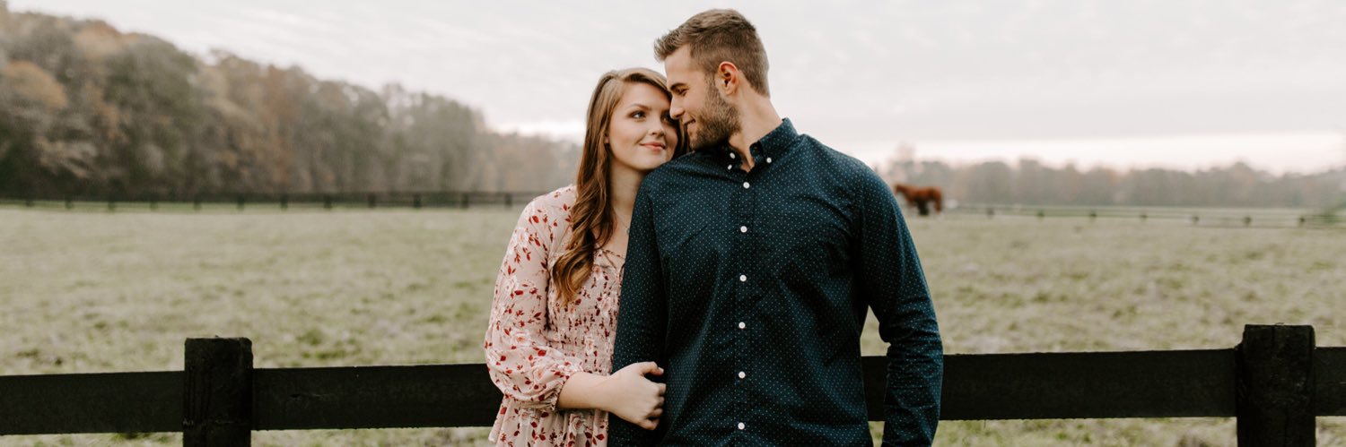 alyssahunefeld's profile banner image
