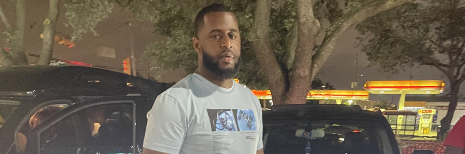 dvthahooper's profile banner image