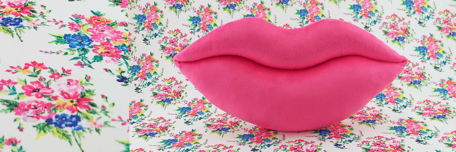Send-A-Smooch banner