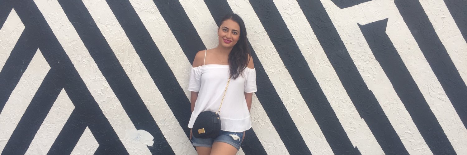 lenarodrigz's profile banner image