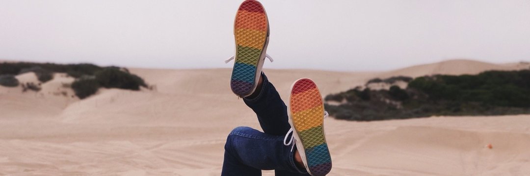 esthher97's profile banner image
