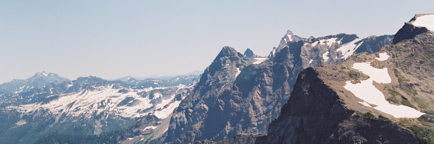 yingerw's profile banner image