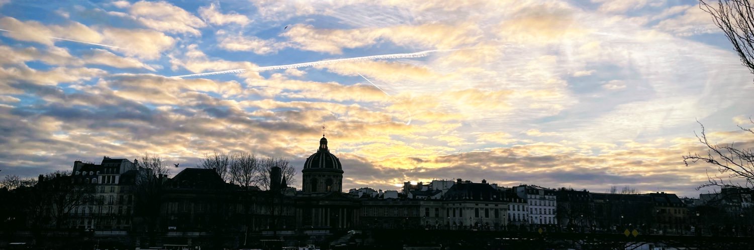 maëva 🌒 banner