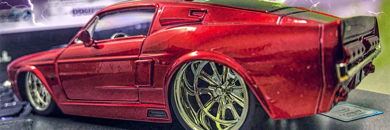 ChandraTwit's profile banner image