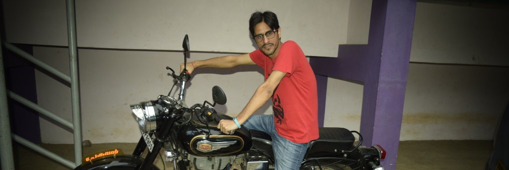 randevsingh's profile banner image
