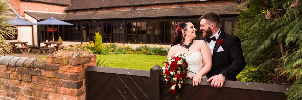 OakFarmHotel's profile banner image