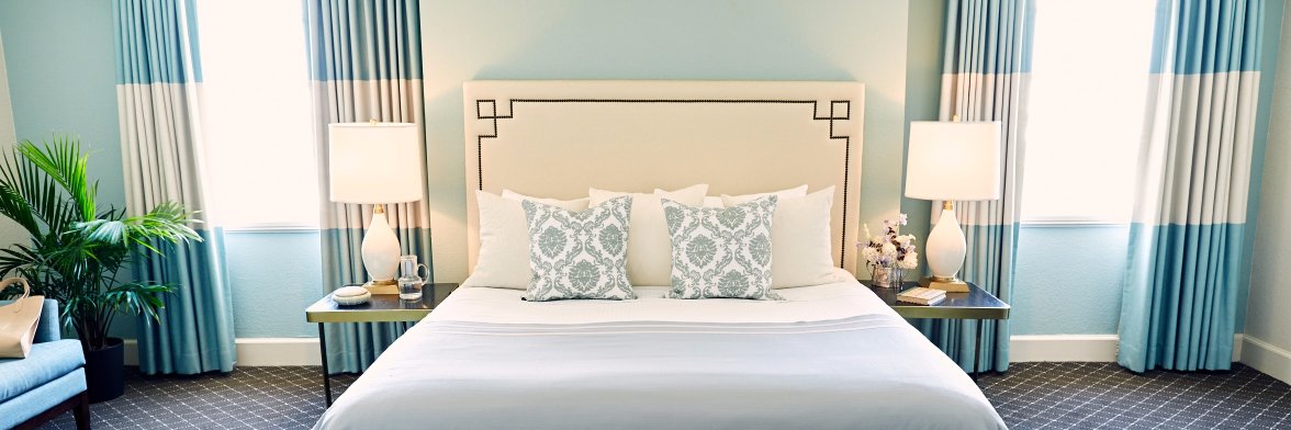 Mills House Hotel banner