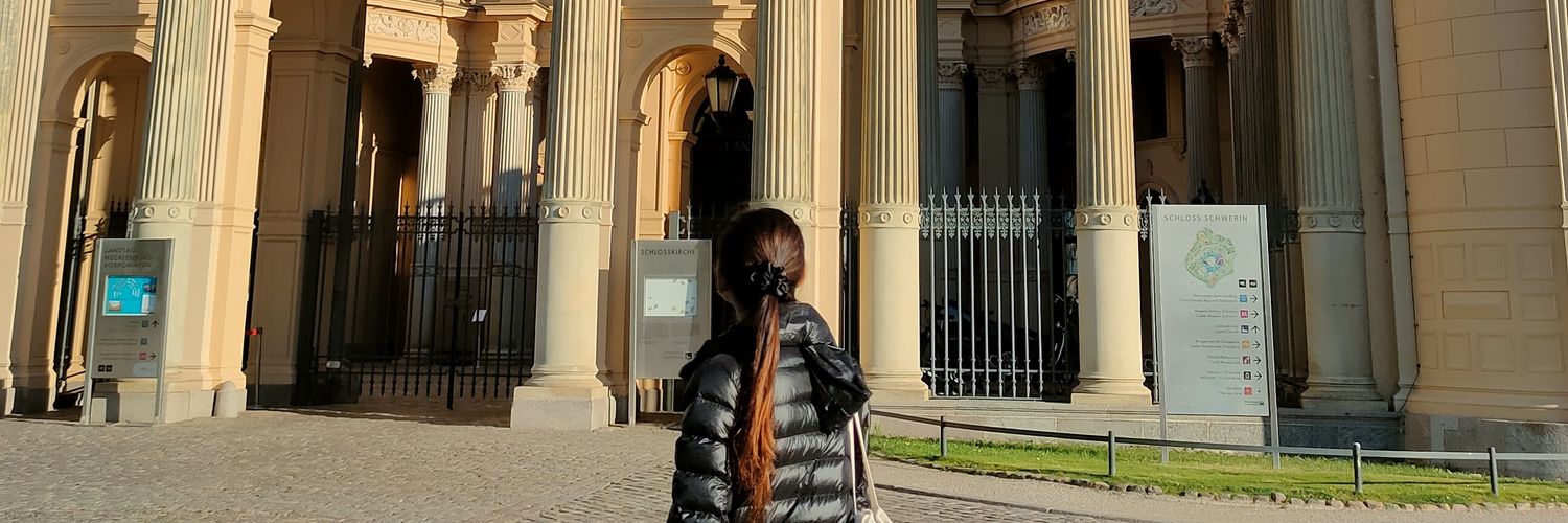 hanapolinm's profile banner image