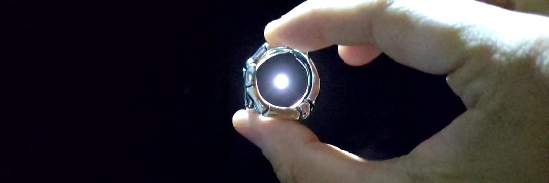 tsuki 🏴⁎∗🦔︎🌙*.｡ banner