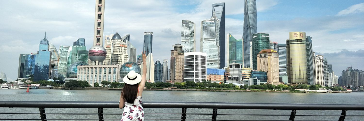 L_WeiZhen's profile banner image
