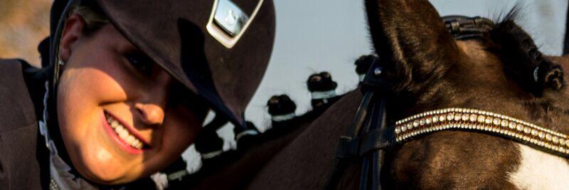 Vixypixy13's profile banner image