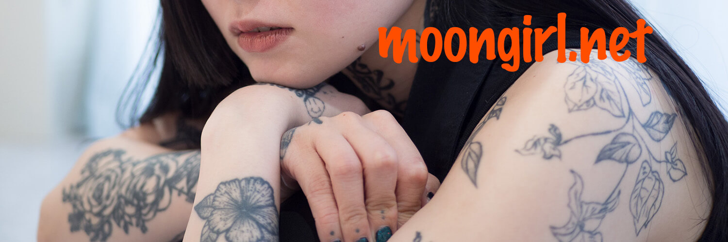 moongirl15's profile banner image