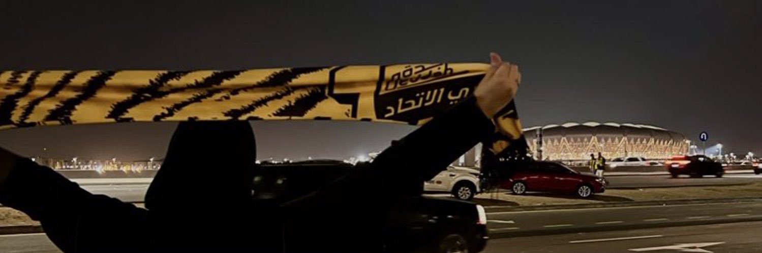 i_A7j's profile banner image