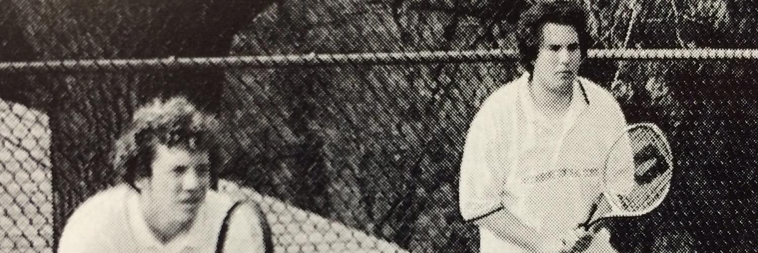 beezhouse27's profile banner image
