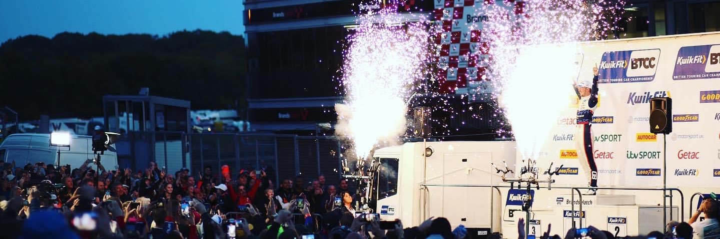 Tomingram80's profile banner image
