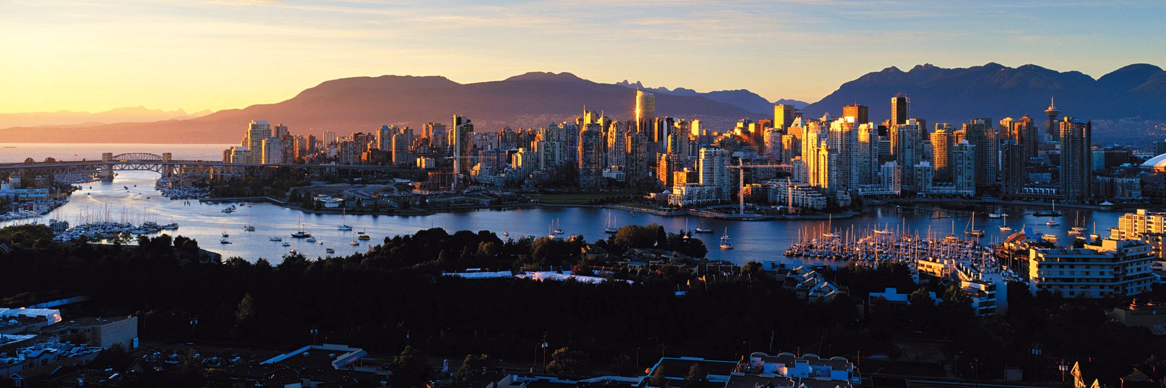 XL Radio 🇨🇦 banner