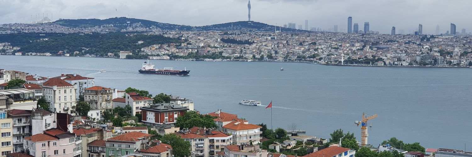 HQassab's profile banner image
