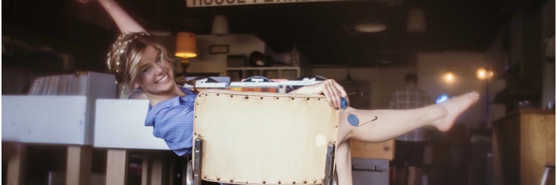 Mollie V.M banner