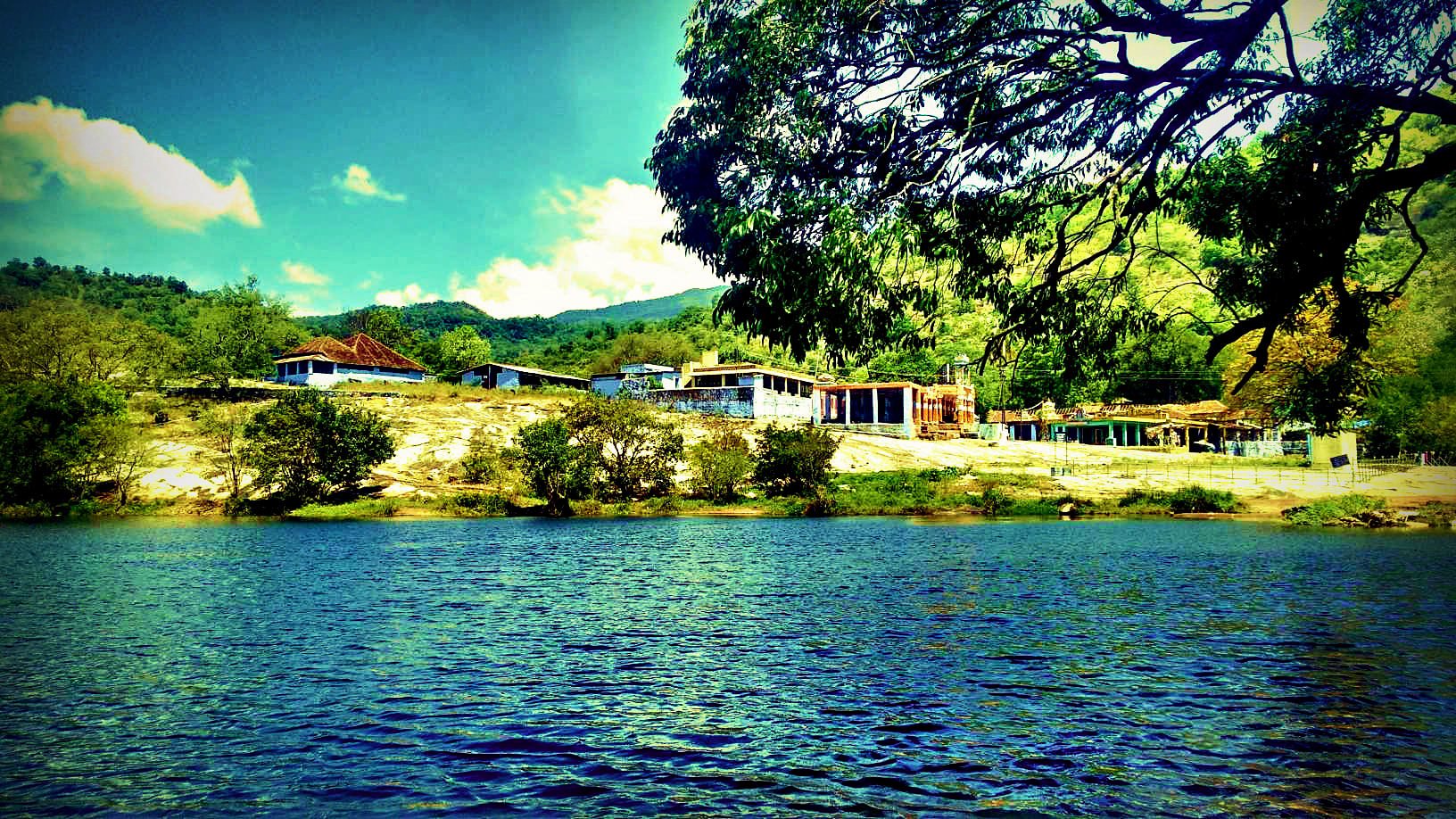 raghulmaha's profile banner image