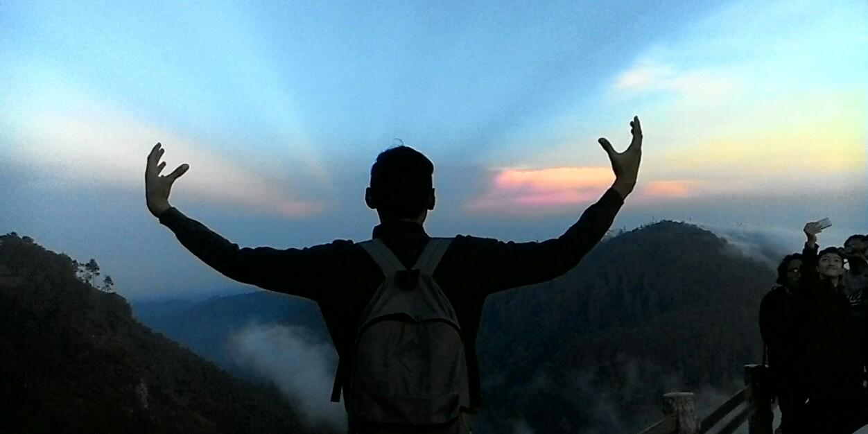 LMGustian's profile banner image