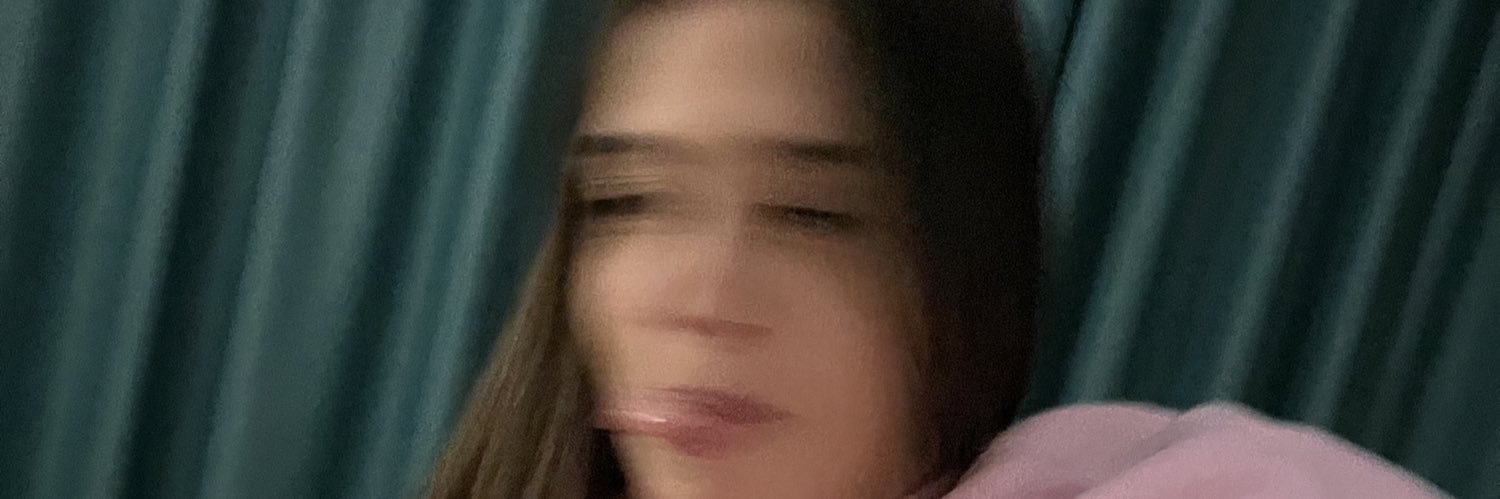 Quiiquee1530's profile banner image