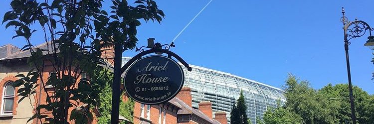 ArielHouse's profile banner image