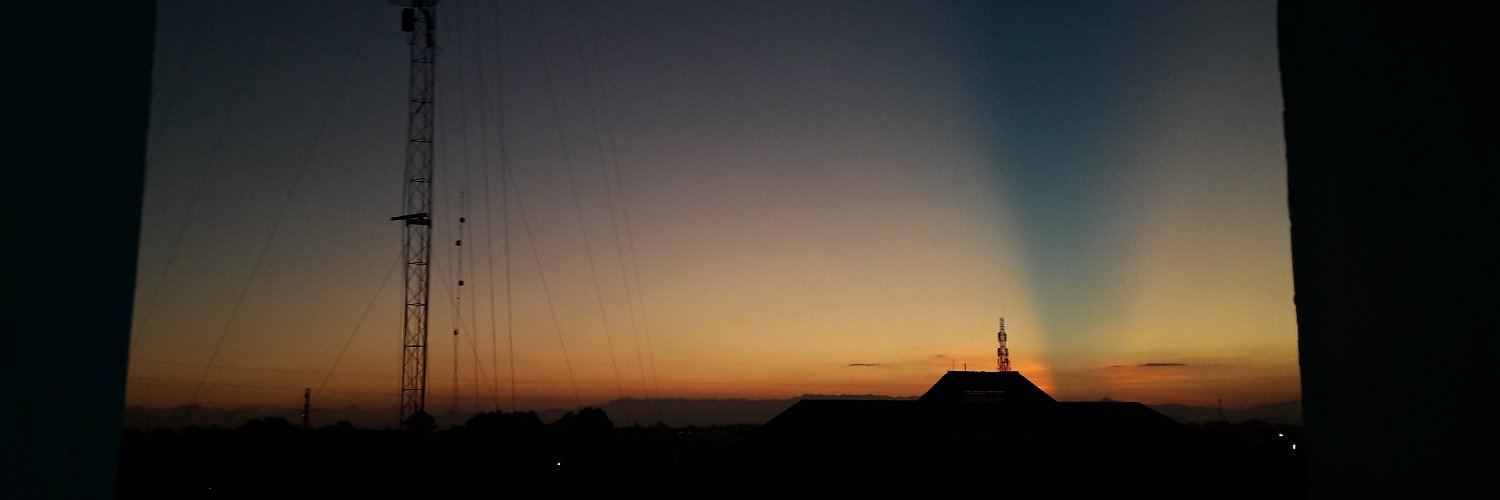 SavitriFatika's profile banner image