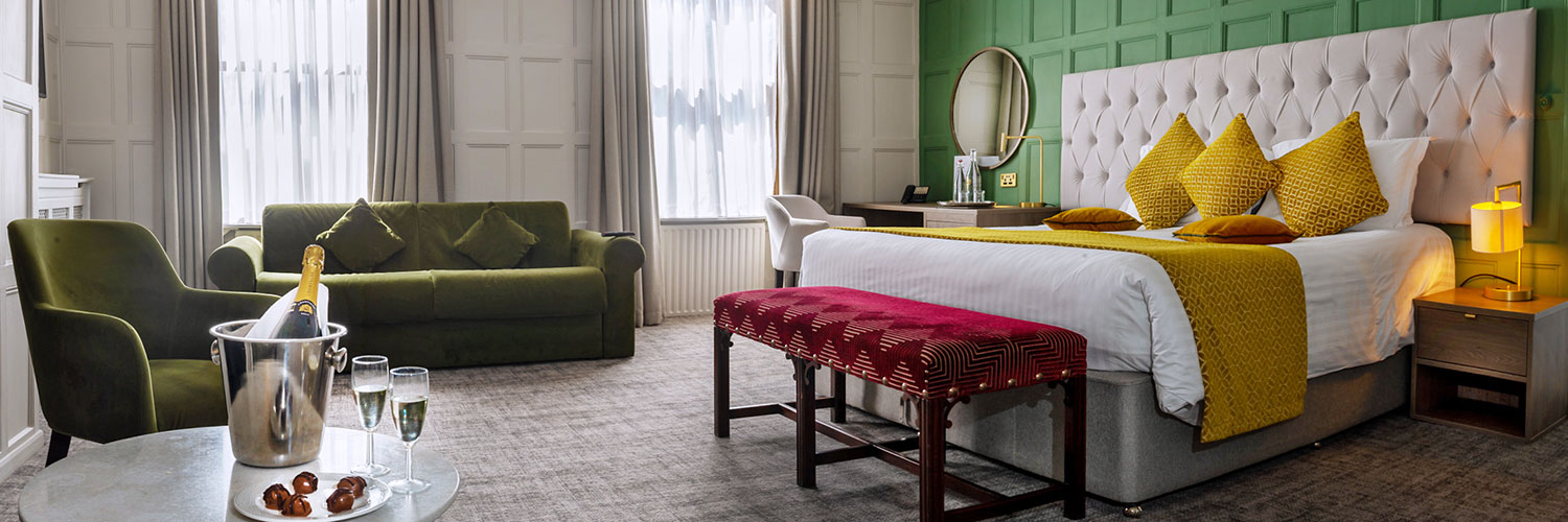 CB_Hotels's profile banner image