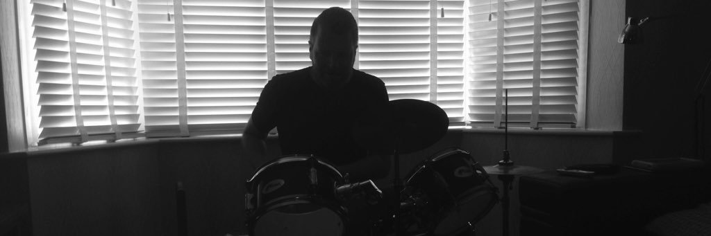 beardy100's profile banner image