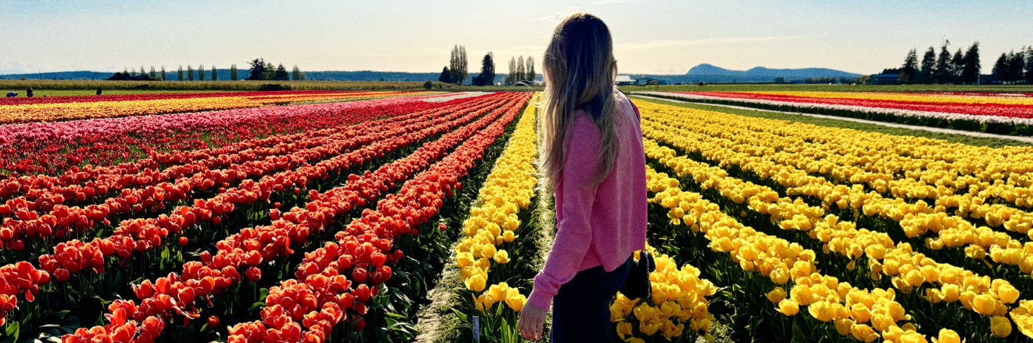 ChloePaetsch's profile banner image
