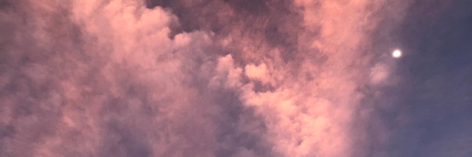 clauvv's profile banner image